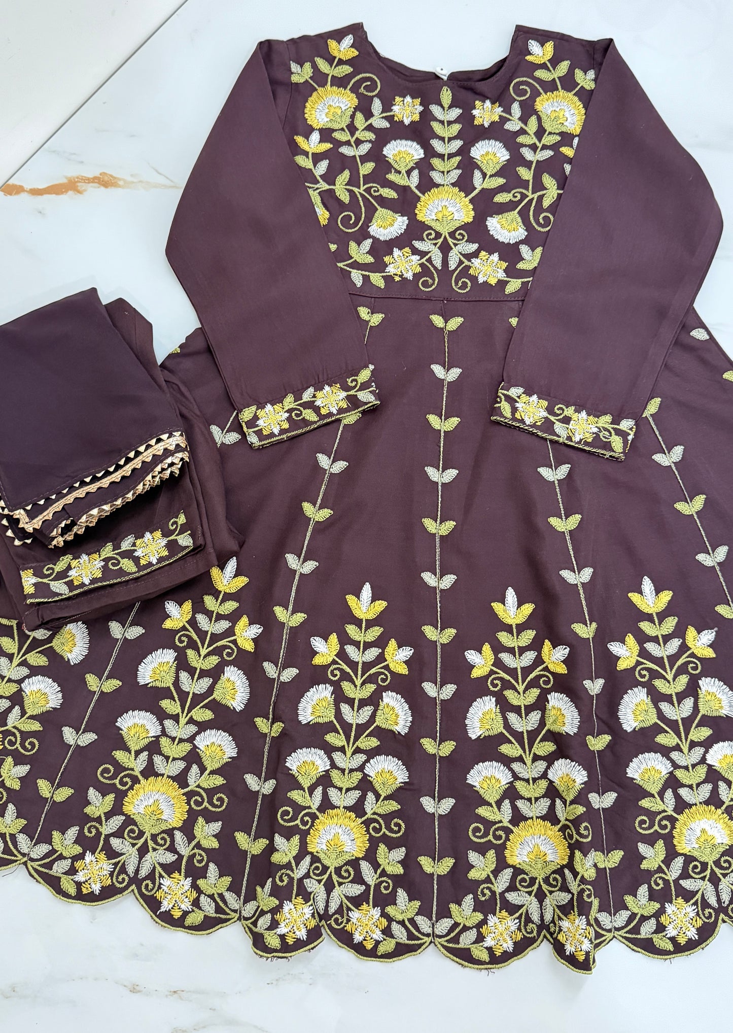Elegant Floral Embroidered 3-piece suit
