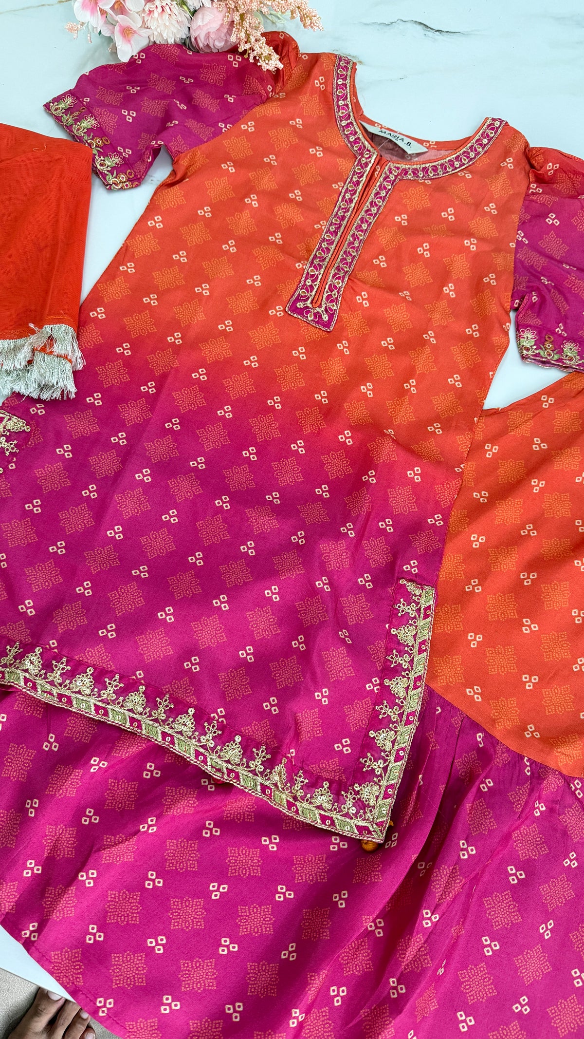 Maria B. pink and orange chunri-print gharara set. MKD-EA25-18