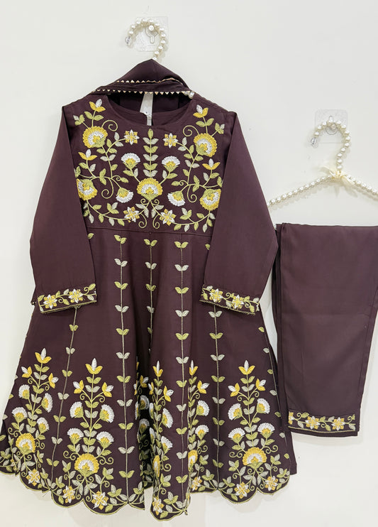 Elegant Floral Embroidered 3-piece suit