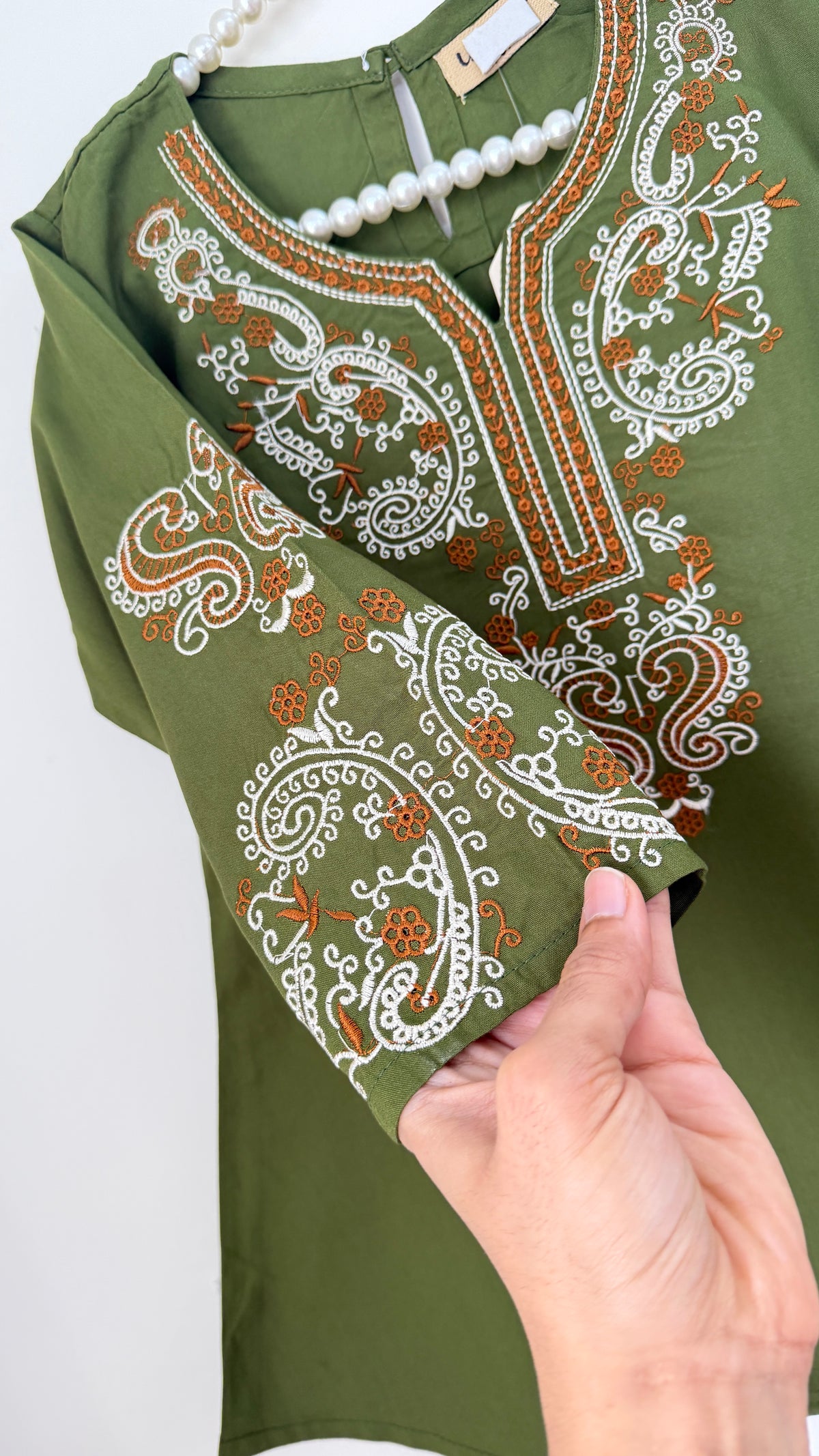 Paisley design cord